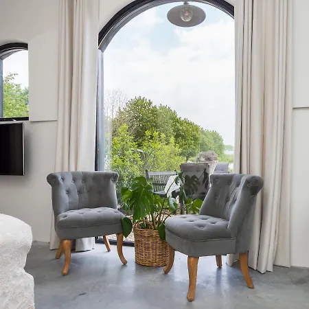 De Oosterling Bed & Breakfast 3*